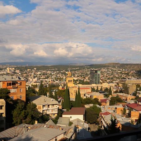 Urban Lodge Hotel Rooms And Suits Tiflis Exterior foto