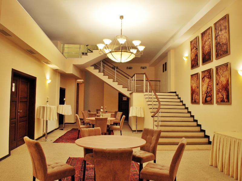 Urban Lodge Hotel Rooms And Suits Tiflis Exterior foto